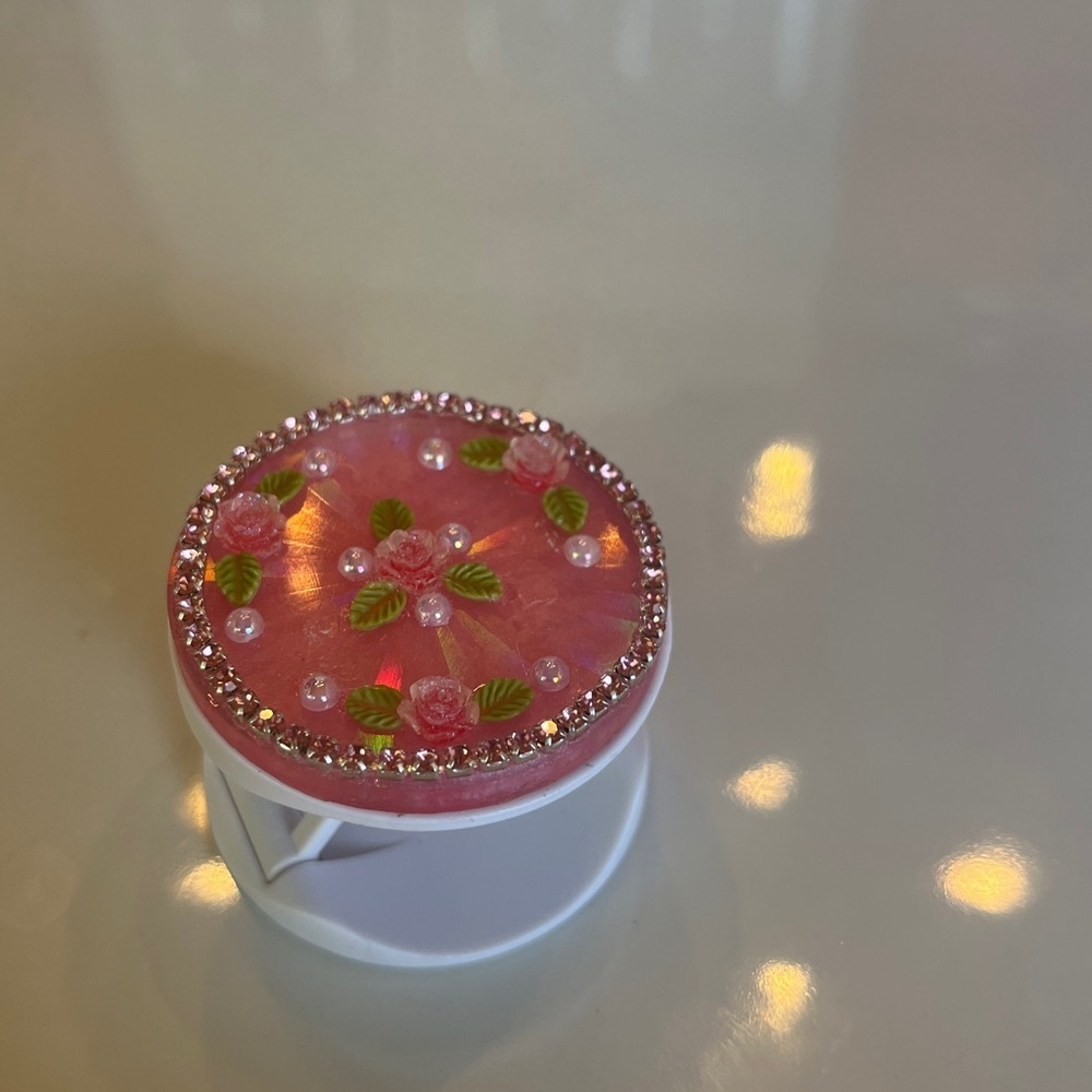 Pink Floral Phone Grip - Picture 2 of 6